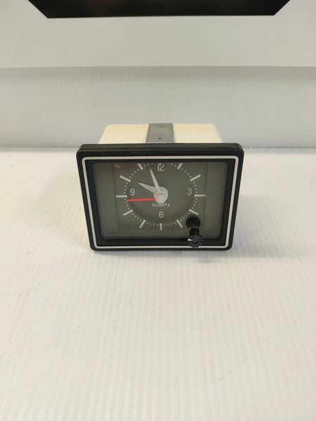 Kienzle Quartz Electric Car Clock 12v 8080 (No Bulb)