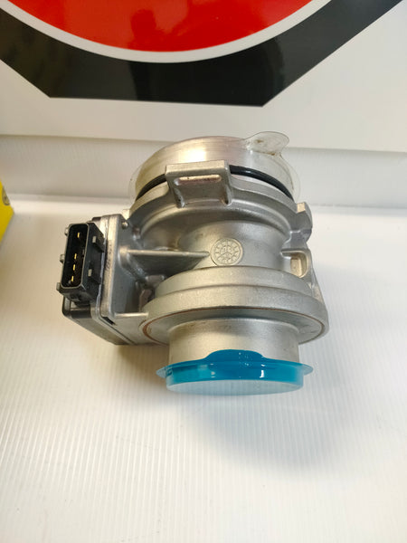 Hella 8ET009142-201 / 6848046 MAF Mass Air Flow Sensor (Ford)