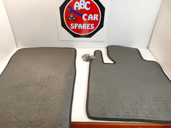 Unbranded Range Rover L322 Tailored Black Rubber Backed Carpet Floor Mats (03-12)