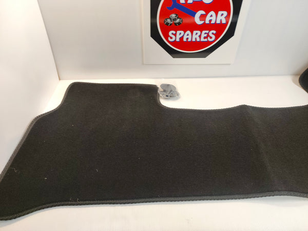 Unbranded Range Rover L322 Tailored Black Rubber Backed Carpet Floor Mats (03-12)